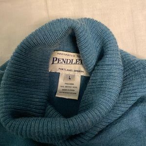 Women’s turtleneck